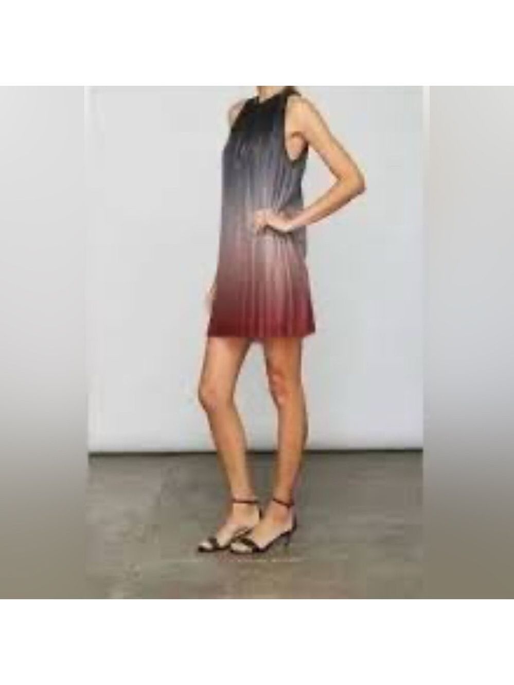 Sundays Anthropologie Tara in Gray & Pink Ombré Pleated Sleeveless Dress-Sz 1 Jr